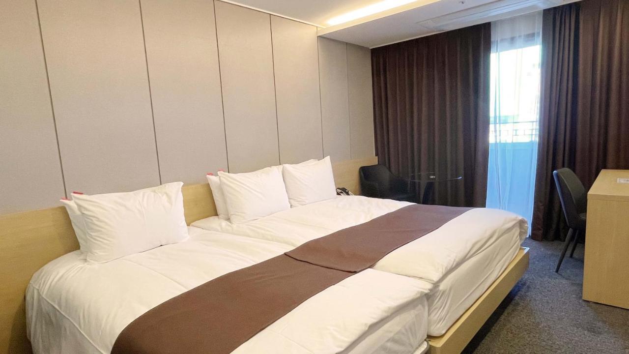 Jackson9S Hotel Chuncheon Dış mekan fotoğraf